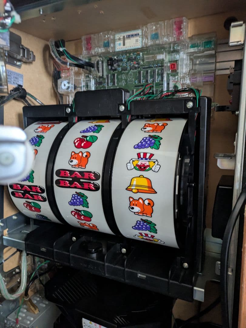 送料無料】初代ファンキージャグラー スロット筐体 コイン不要 音量調節可