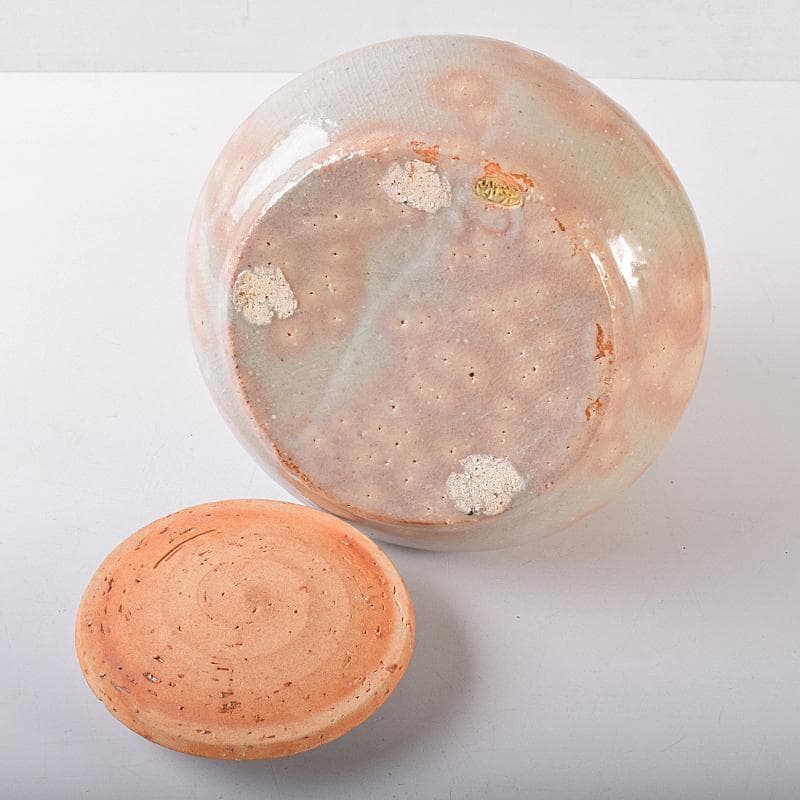 茶道具 萩焼 十代 三輪休雪作 水指 共布共箱 M R7990B - メルカリ