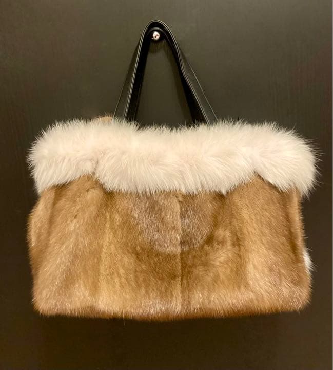 美品】パピリーヒルズ リュバンドール ミンク ファーキャリー ペット