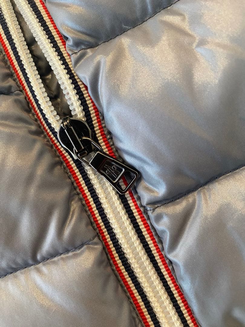 モンクレール　ダウンジャケット　グレー　80cm