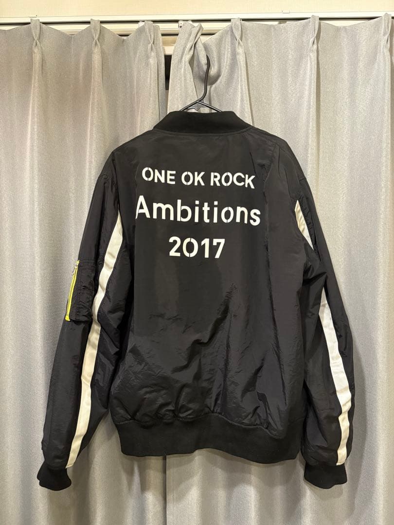 ONE OK ROCK Ambitions 2017 MA-1ジャケット