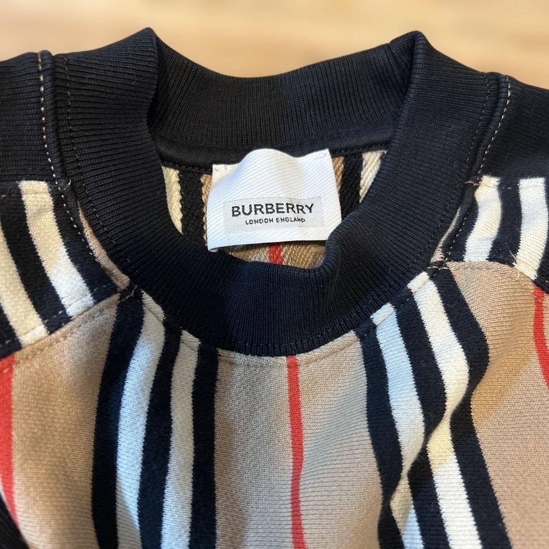 【美品】Burberry childrens スウェット 104/4y