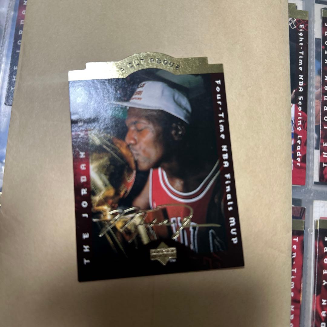 マイケル・ジョーダン カード 金箔サイン1枚 他8枚