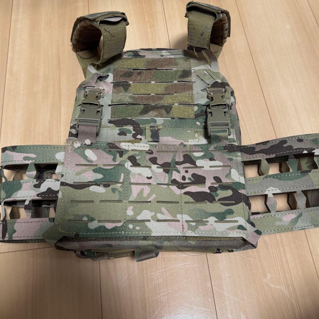 陸自 熊笹迷彩上下セット NO. F サイズ表記2