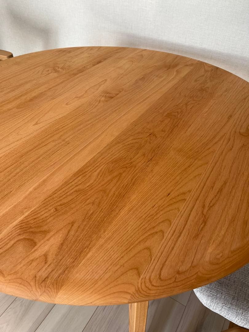 モモナチュラル　円形ダイニングテーブル 直径950mm