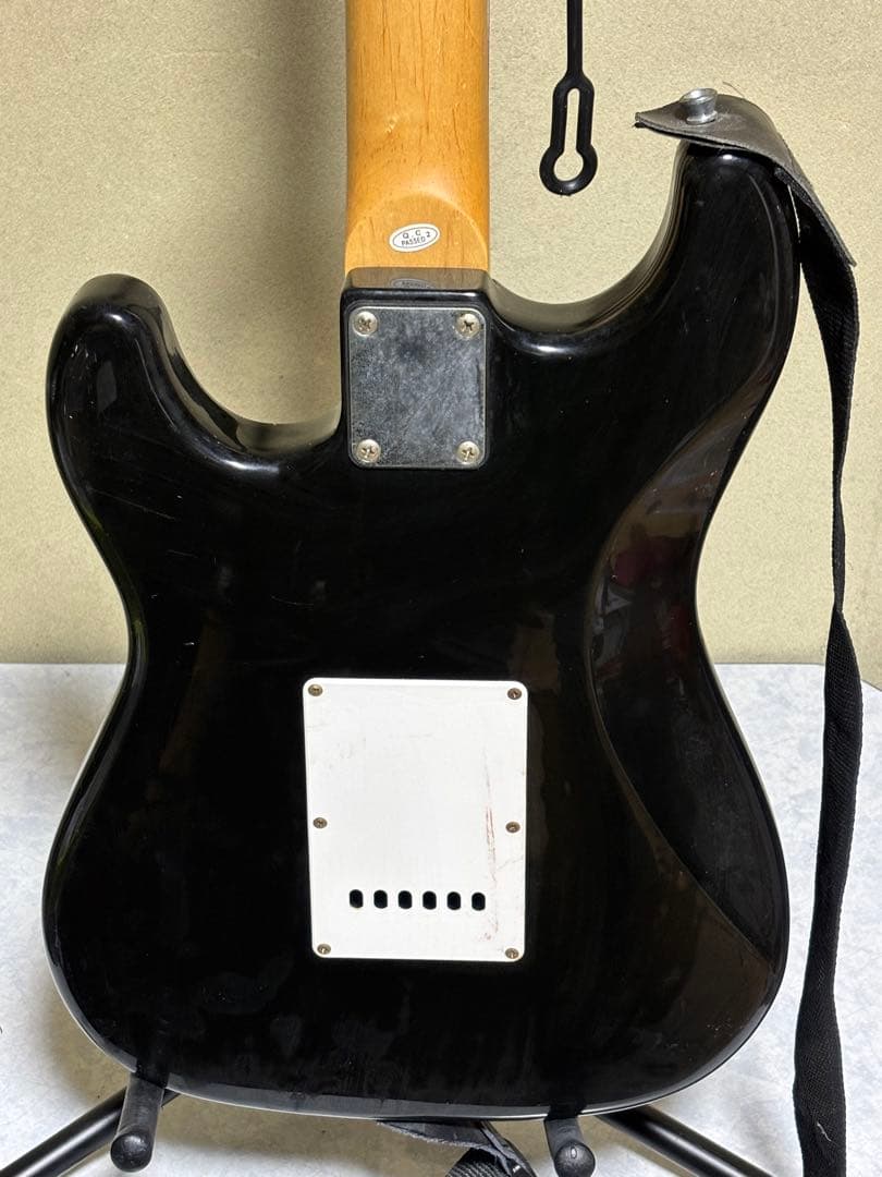 SELDERエレキギター ブラック