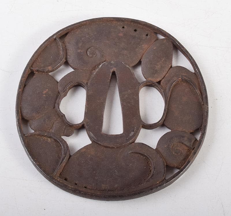 武具　刀装具　古鉄　鍔　V　R4876