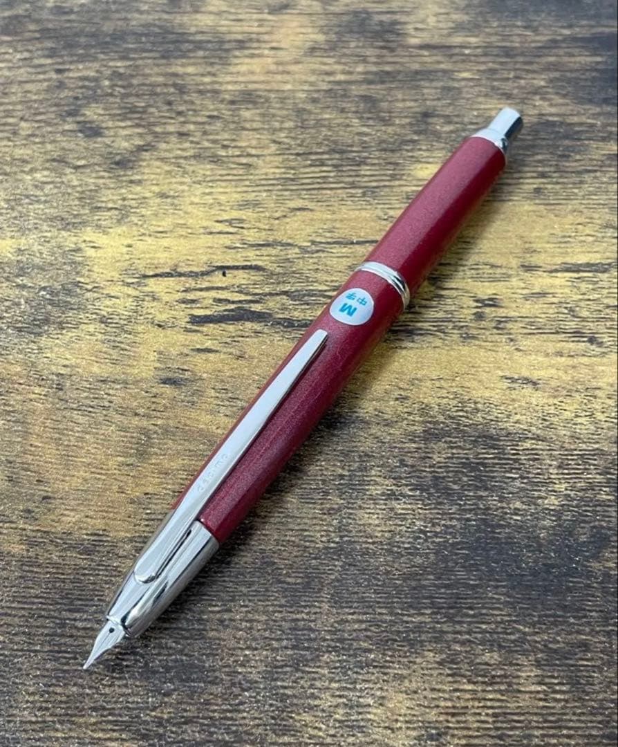 新品未使用 2009年限定 パールレッド 18金 万年筆 キャップレス デシモ