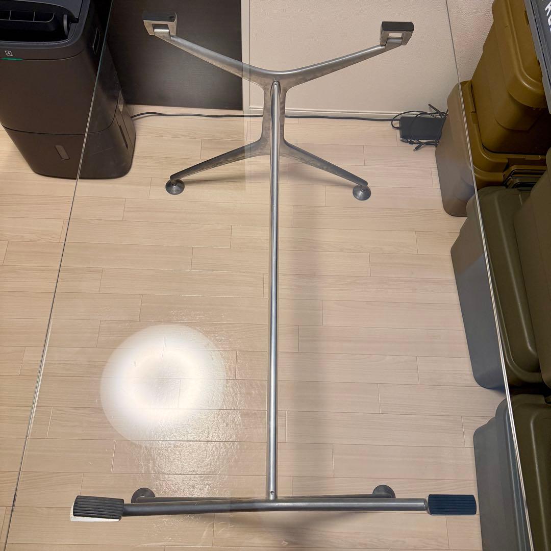 Cassina ixc. カッシーナ ガラス天板 ダイニングテーブル