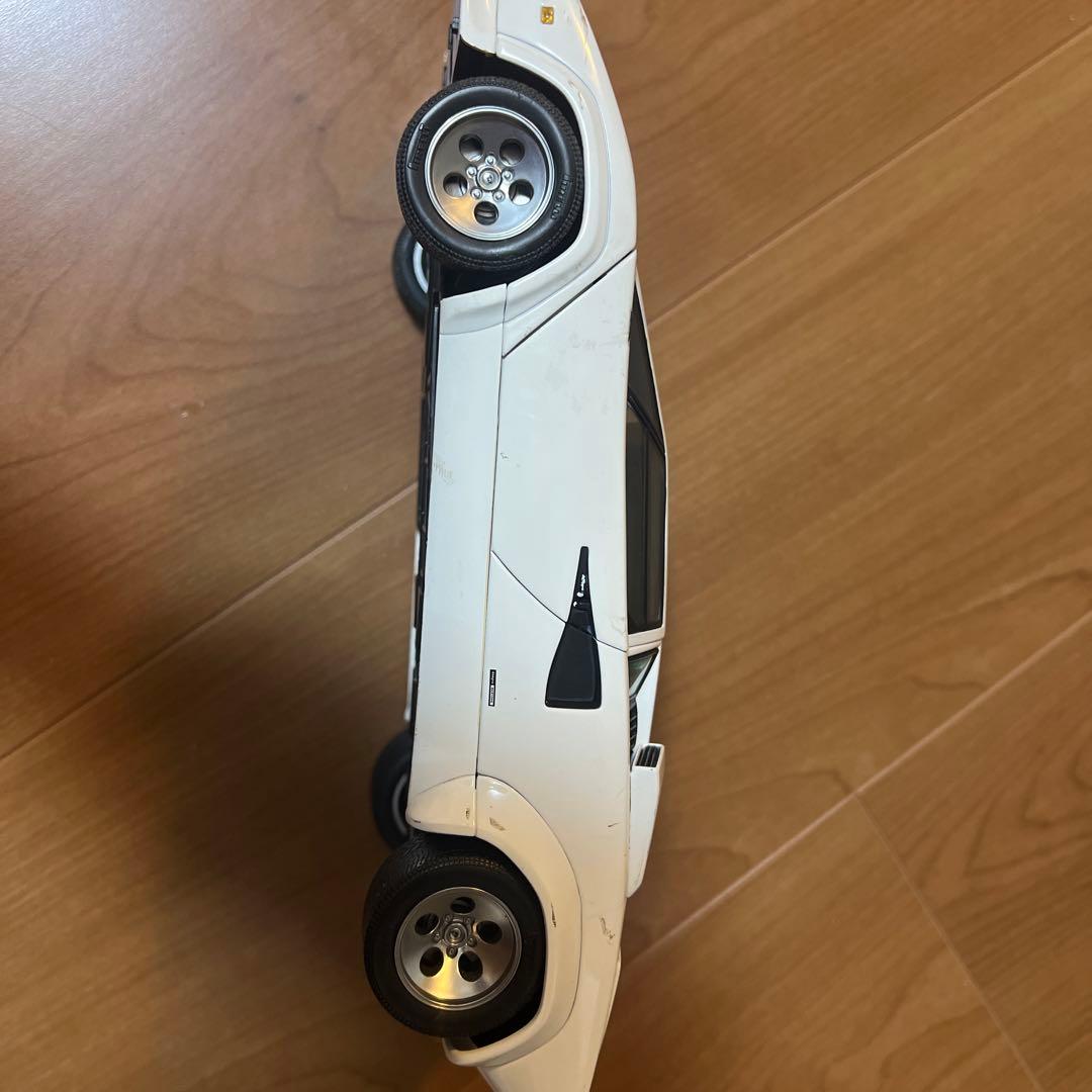 ミニカー LAMBORGHINI COUNTACH