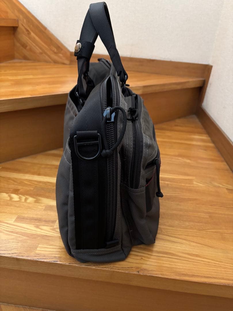 ブリーフィング A4 LINER 2WAY スティール