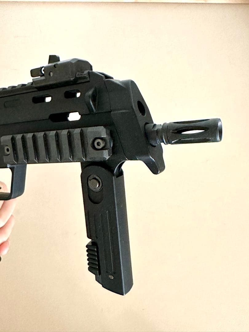 東京マルイ MP7A1 コンパクト 電動 マガジン VERY 100 スコープ付