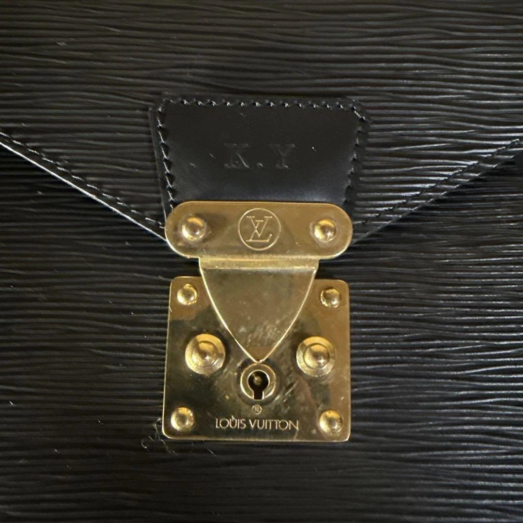 訳ありLouis Vuitton ビジネスバック　エピ　コンセイエ　BLACK