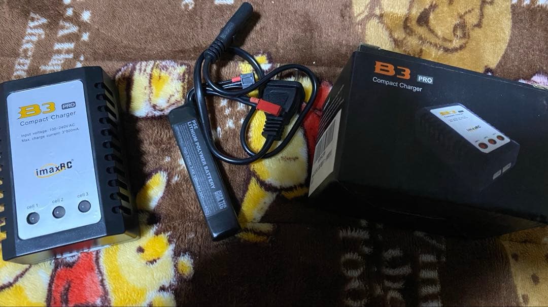 マルイ　GLOCK 18C 電動ガン マガジン3本付き