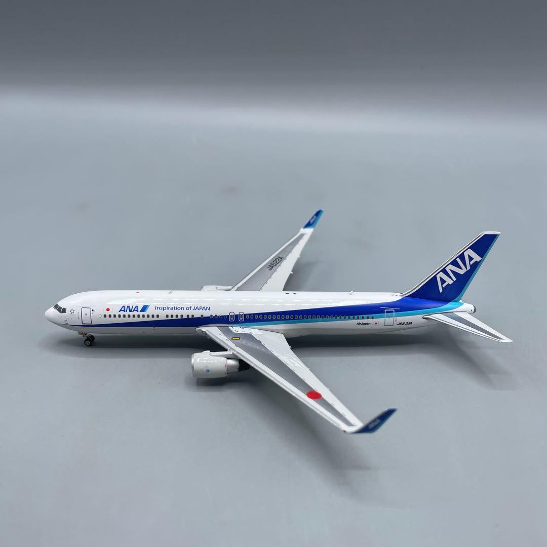 1/400 ANA BOEING 767-300ER JA622A - メルカリ