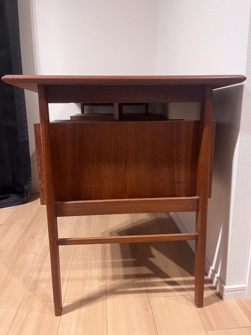 北欧ヴィンテージ　デンマーク【中古】デスク チーク