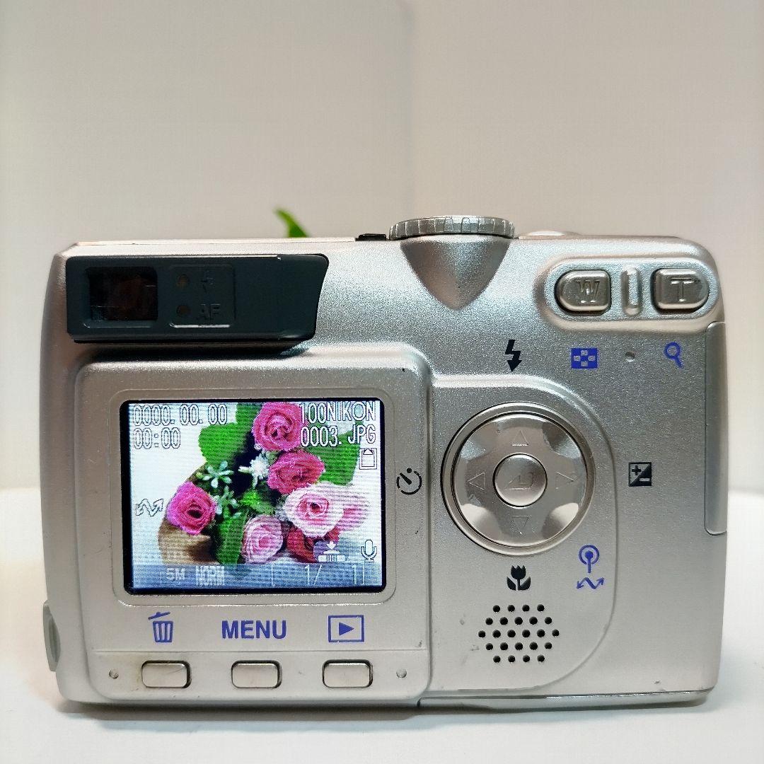 動作確認済み】ニコン COOLPIX 5200 オールドコンデジ デジカメ ②