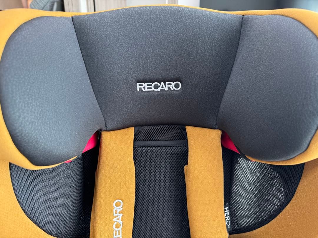 RECARO J1 NEO ジュニアシート サファリイエロー　チャイルドシート