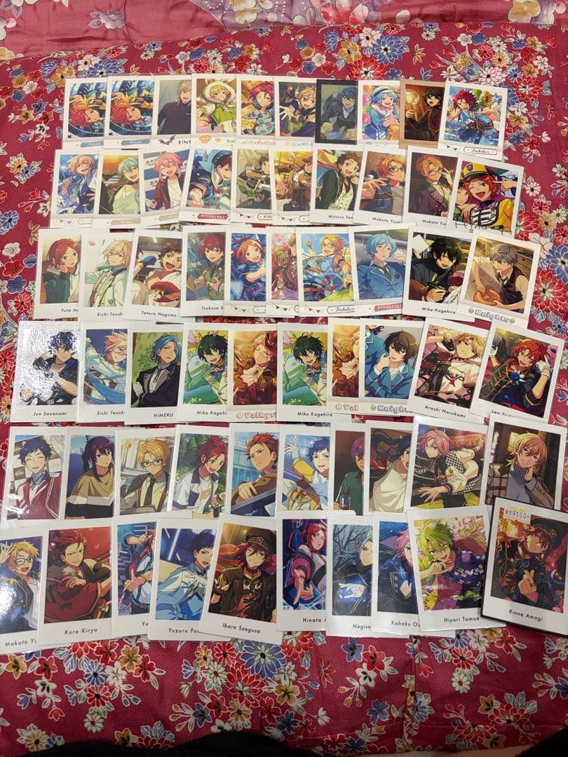 あんスタ グッズ まとめ売り 大量 340点 缶バッジ アクリルスタンド など