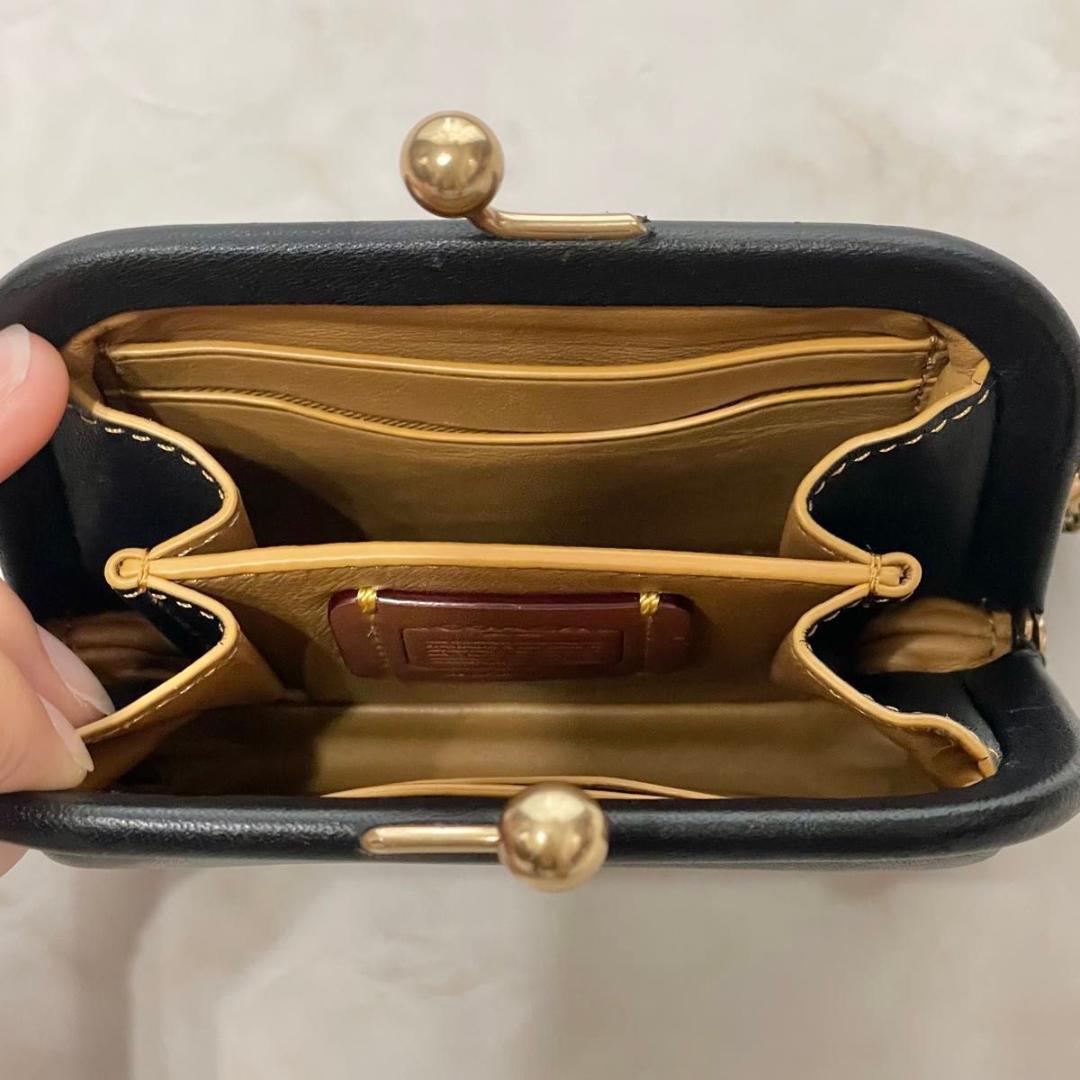 小物 COACH Leather Coin Purse Kiss Lock Black