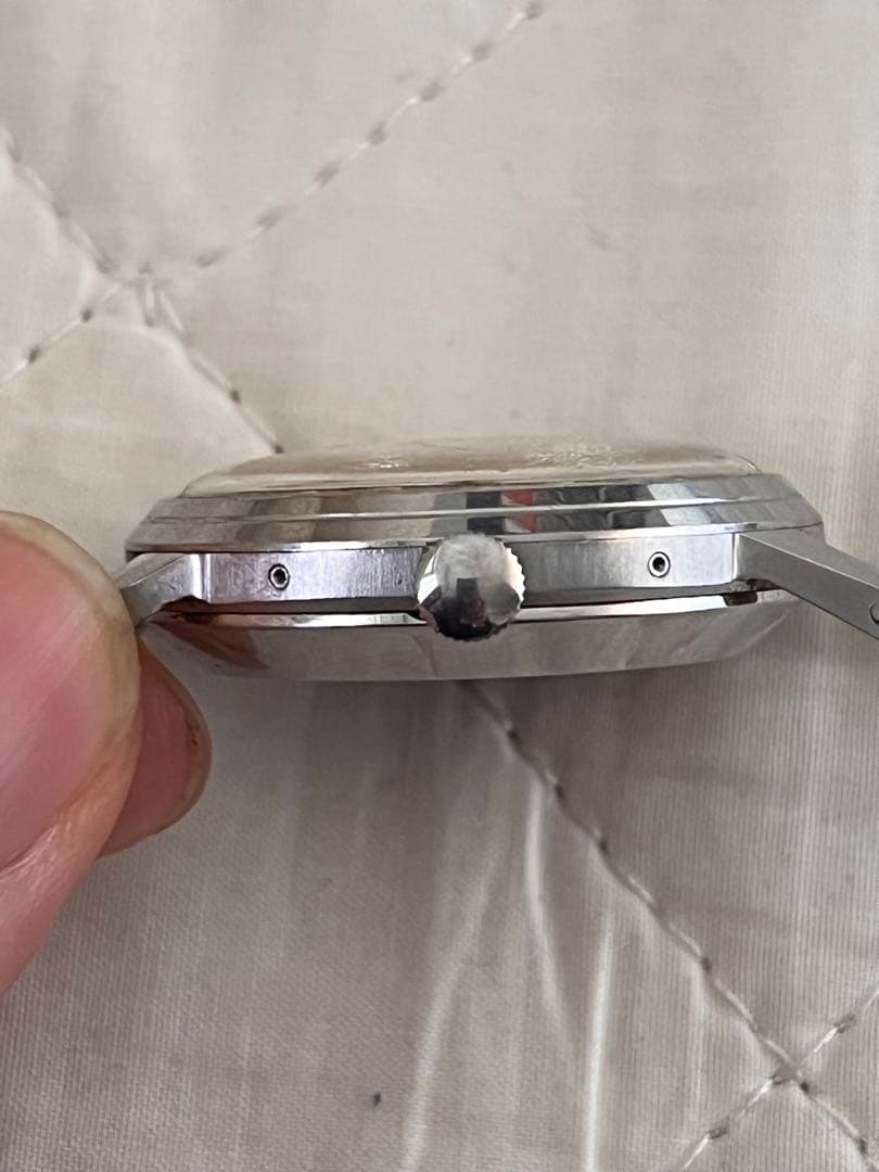 ホイヤー　ヴィンテージ　トリプルカレンダー　ゼンマイ切れ