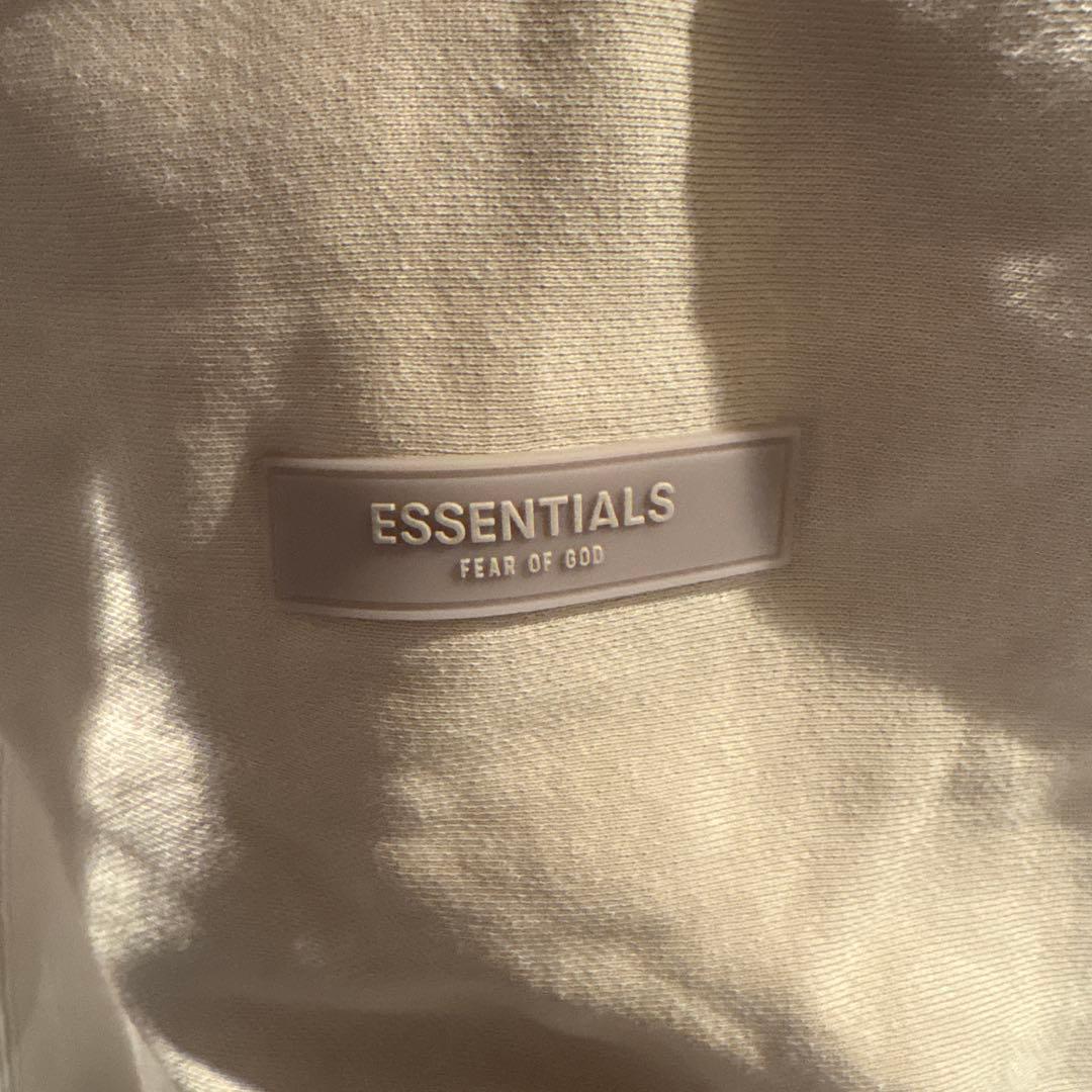 ESSENTIALS FEAR OF GOD パーカー　1977