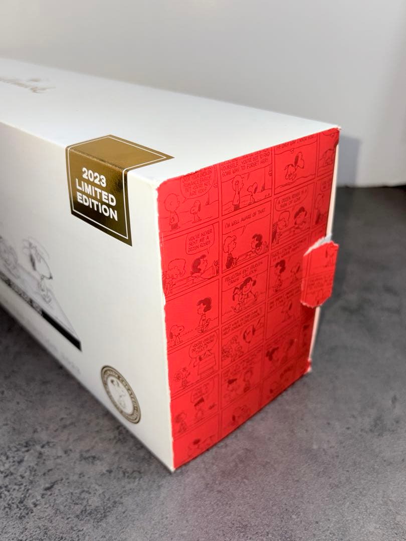 スヌーピー　ホールマーク　リミテッドエディション2023 フィギュア　レア