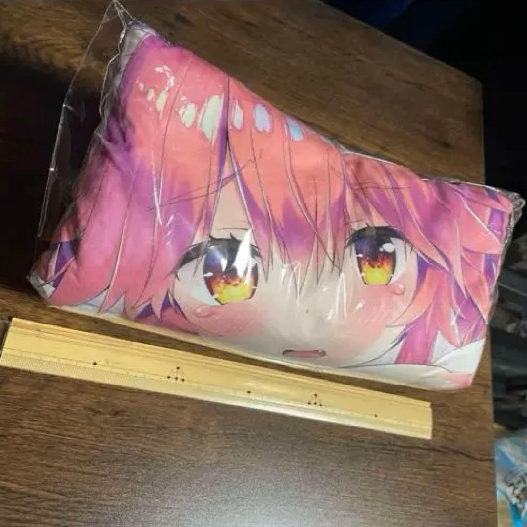 Aazon.co.jp: セイバー もふもふひざ掛け Fate/Zero ブランケット FGO