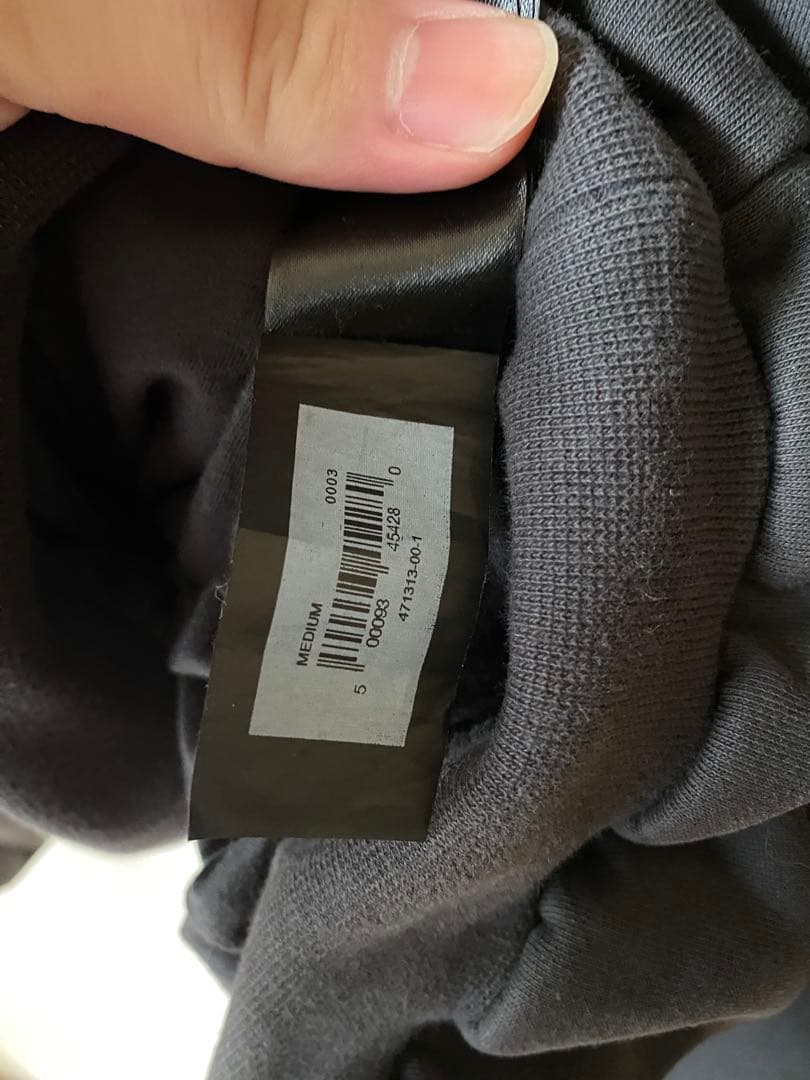 yeezy gap dove hoodie 値下げ中 16499→14277