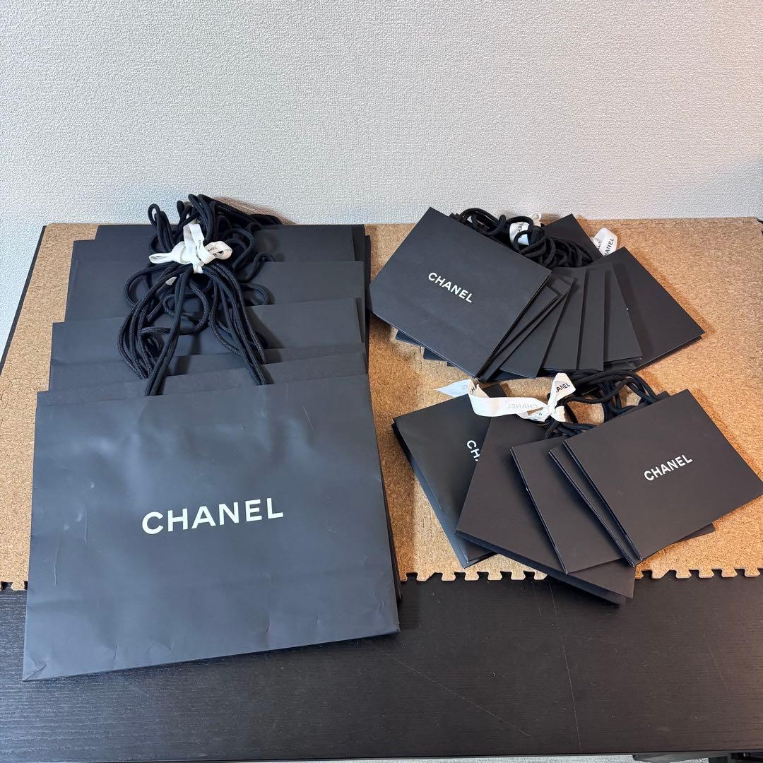 極美品多数】CHANEL シャネル紙袋 50枚セットの通販はau PAY