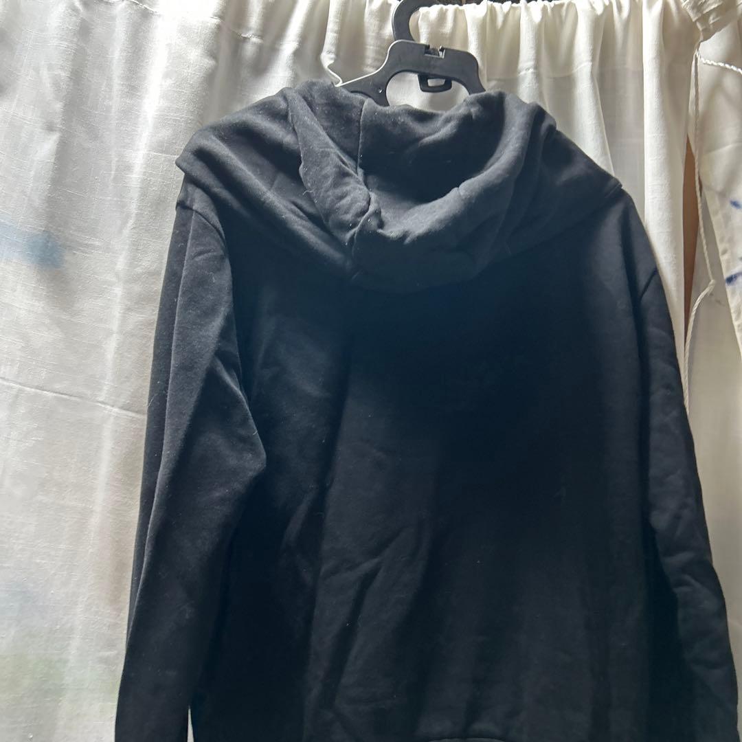 Moncler ストライプ ジップアップパーカー　　　特価格