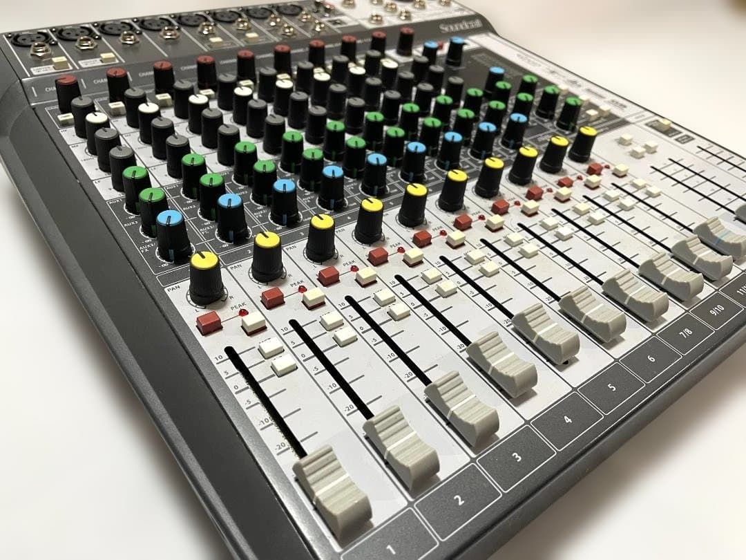 配信機器・PA機器・レコーディング機器 pheanydo Soundcraft Signature12 MTK