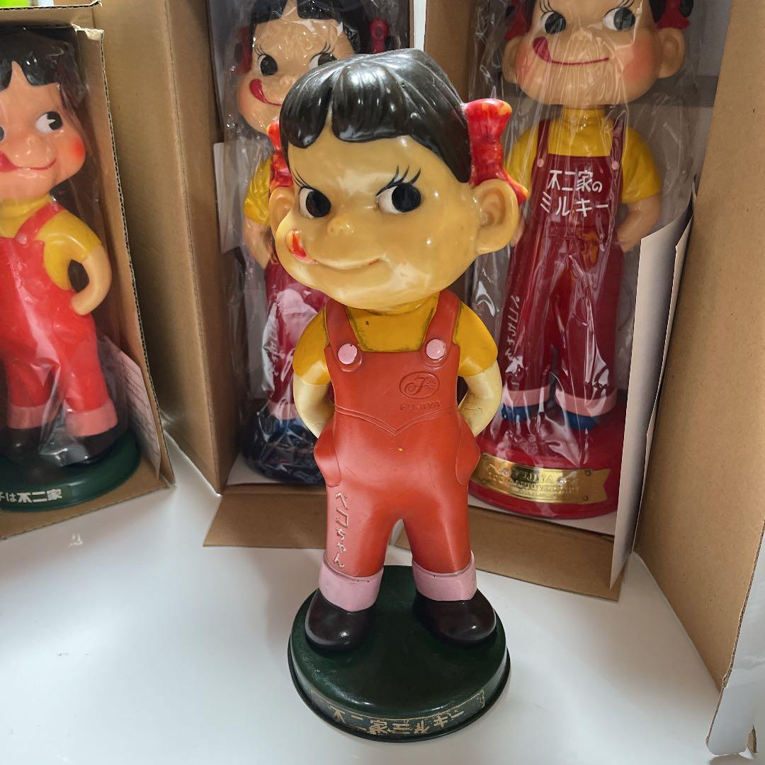 限界値下げ！！激レア首振りペコちゃん8体 バラ売り不可