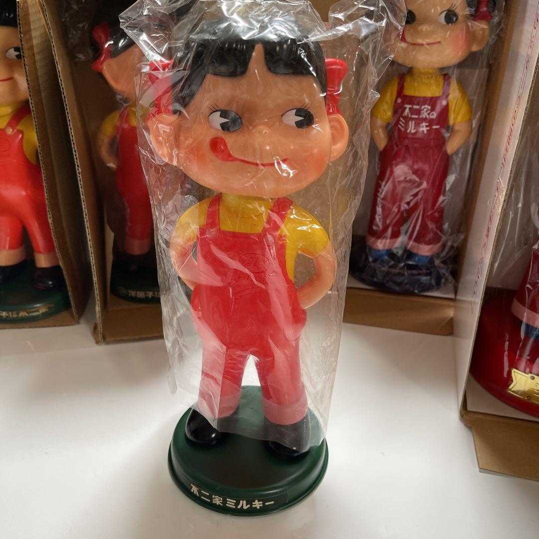 限界値下げ！！激レア首振りペコちゃん8体 バラ売り不可