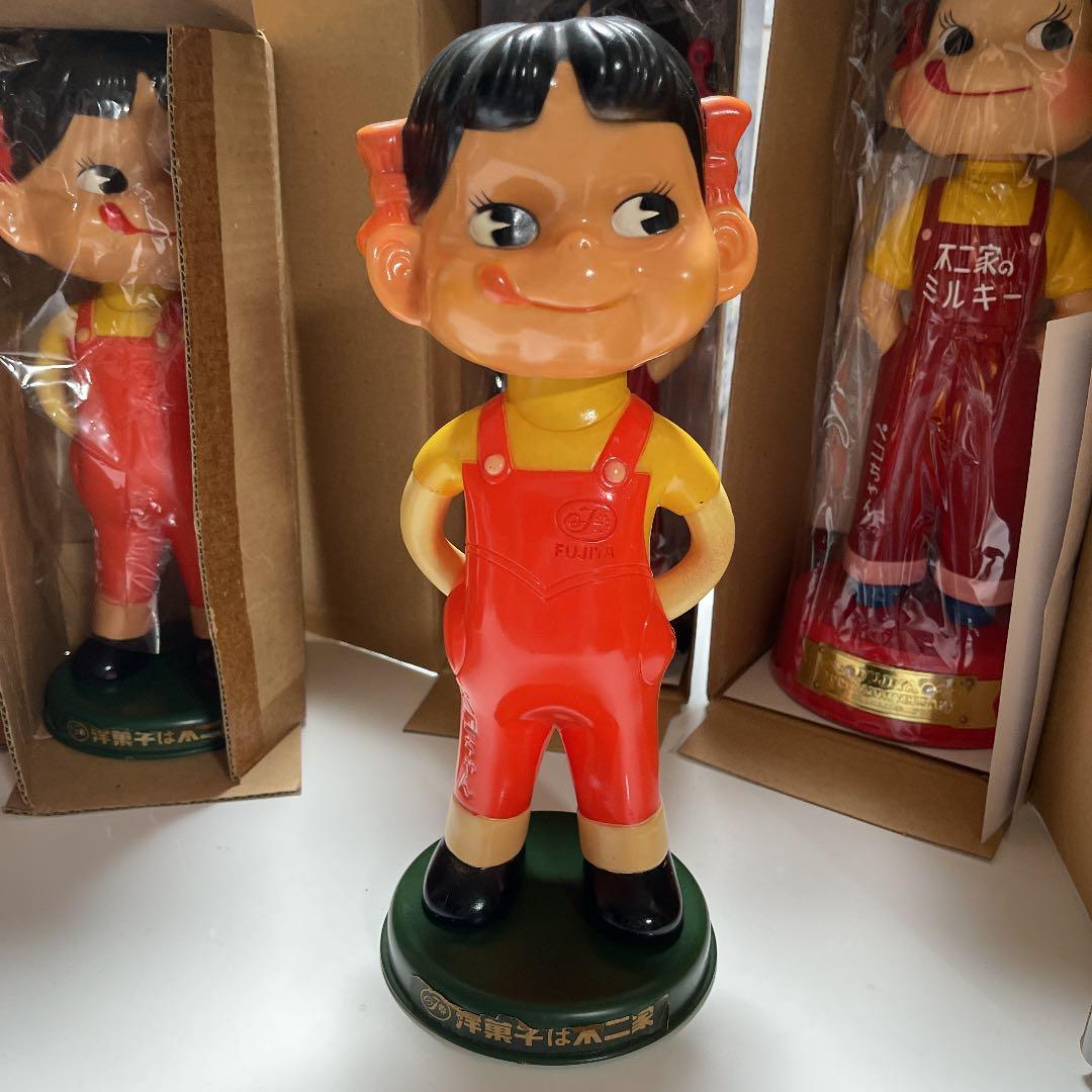 限界値下げ！！激レア首振りペコちゃん8体 バラ売り不可