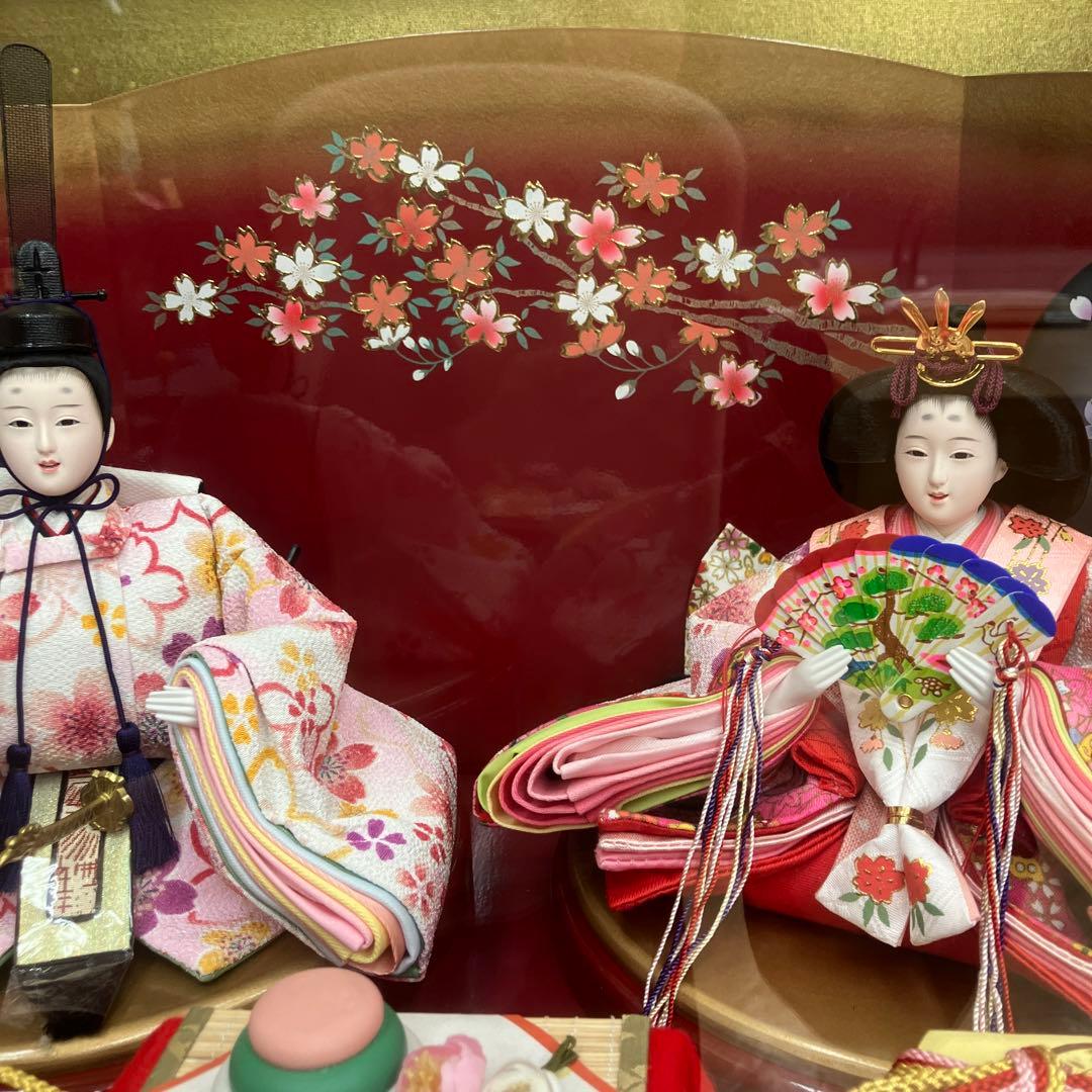 mara1126お値下げしました。久月ケース入り雛人形