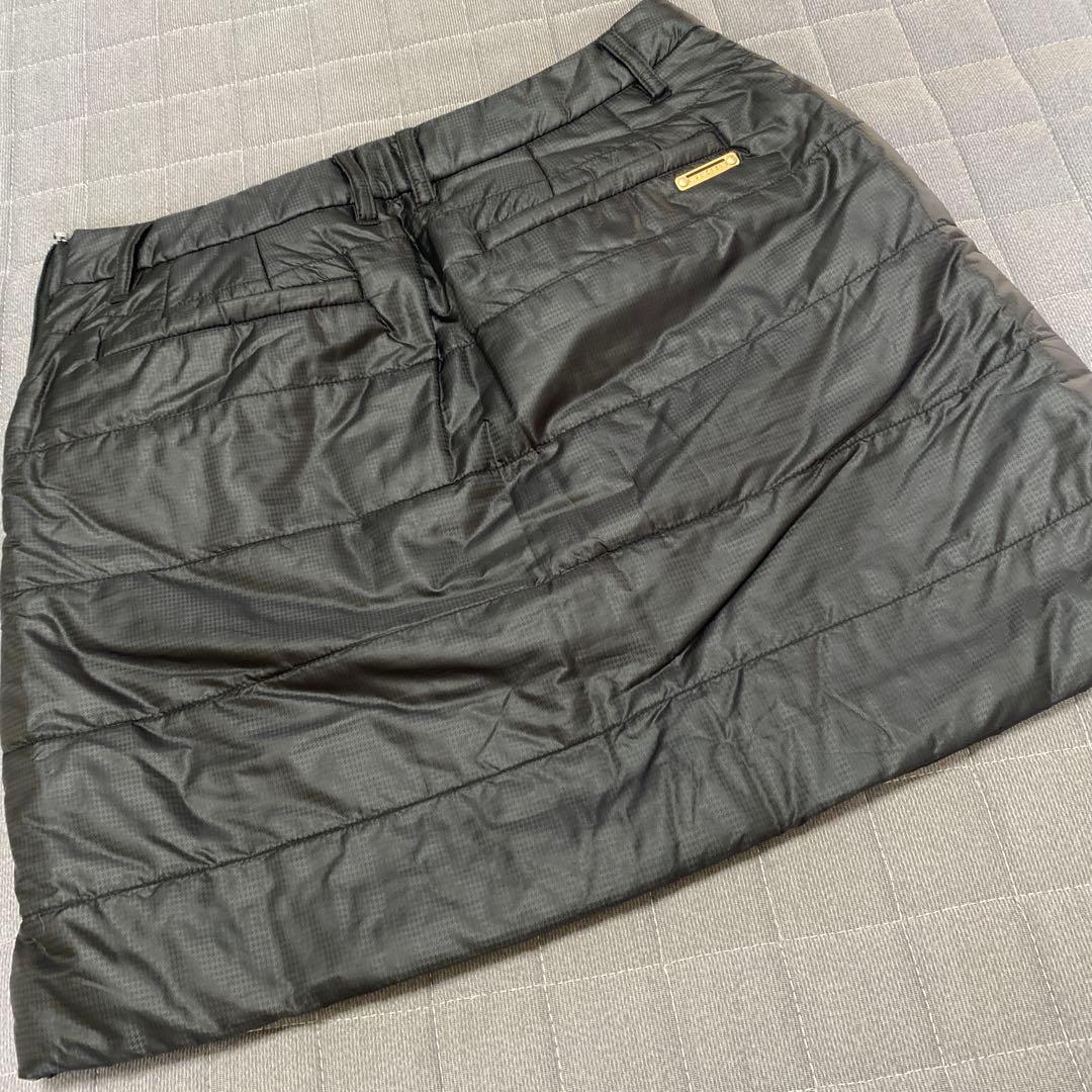 新品未使用♡セントアンドリュース♡Mサイズ中綿入りスカート♡黒です