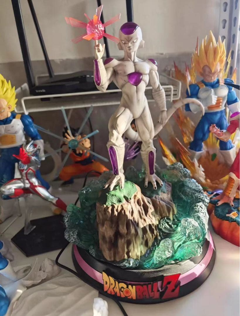 ドラゴンボール 魔人ブウ ガレキ ガレージキット スタチューX③①