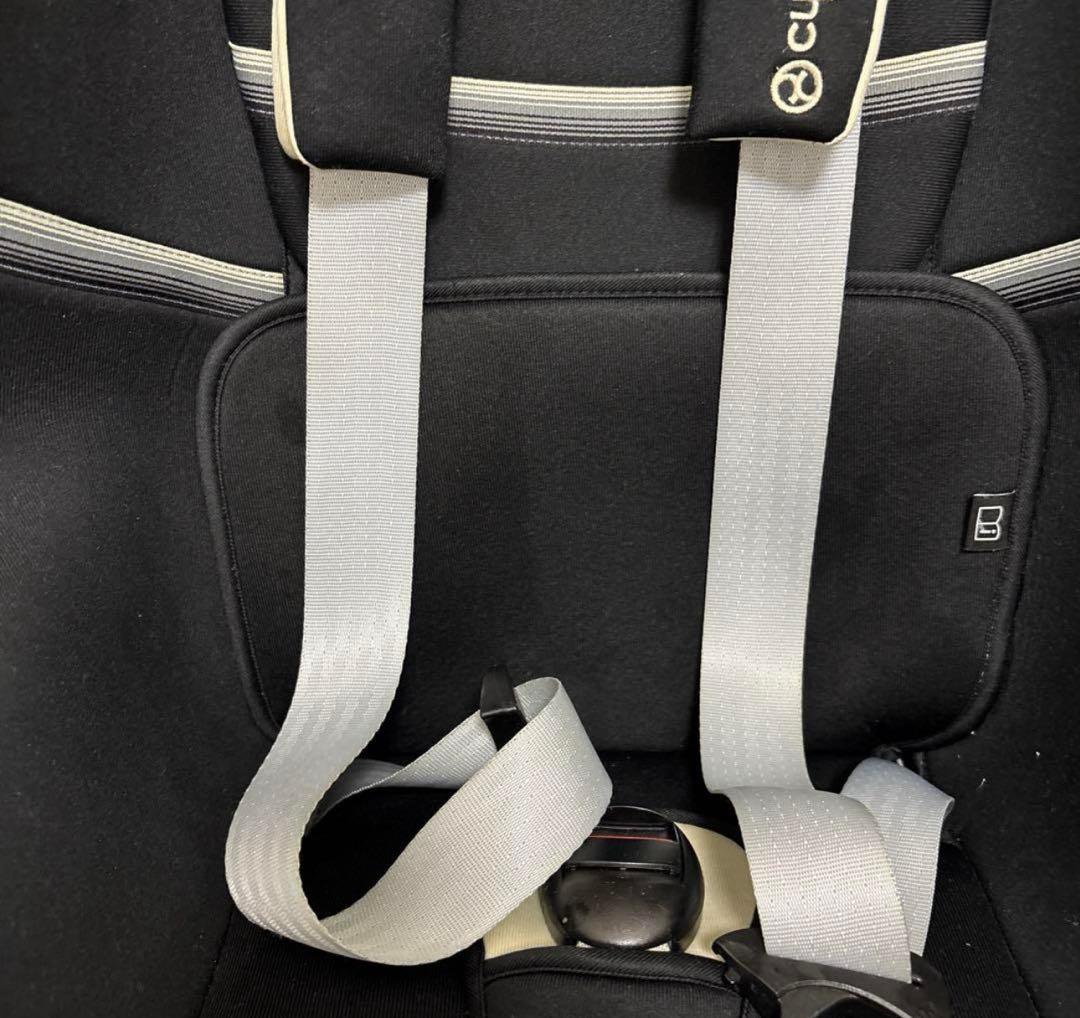 チャイルドシート　シローナ SX2 i-Size インレイ付