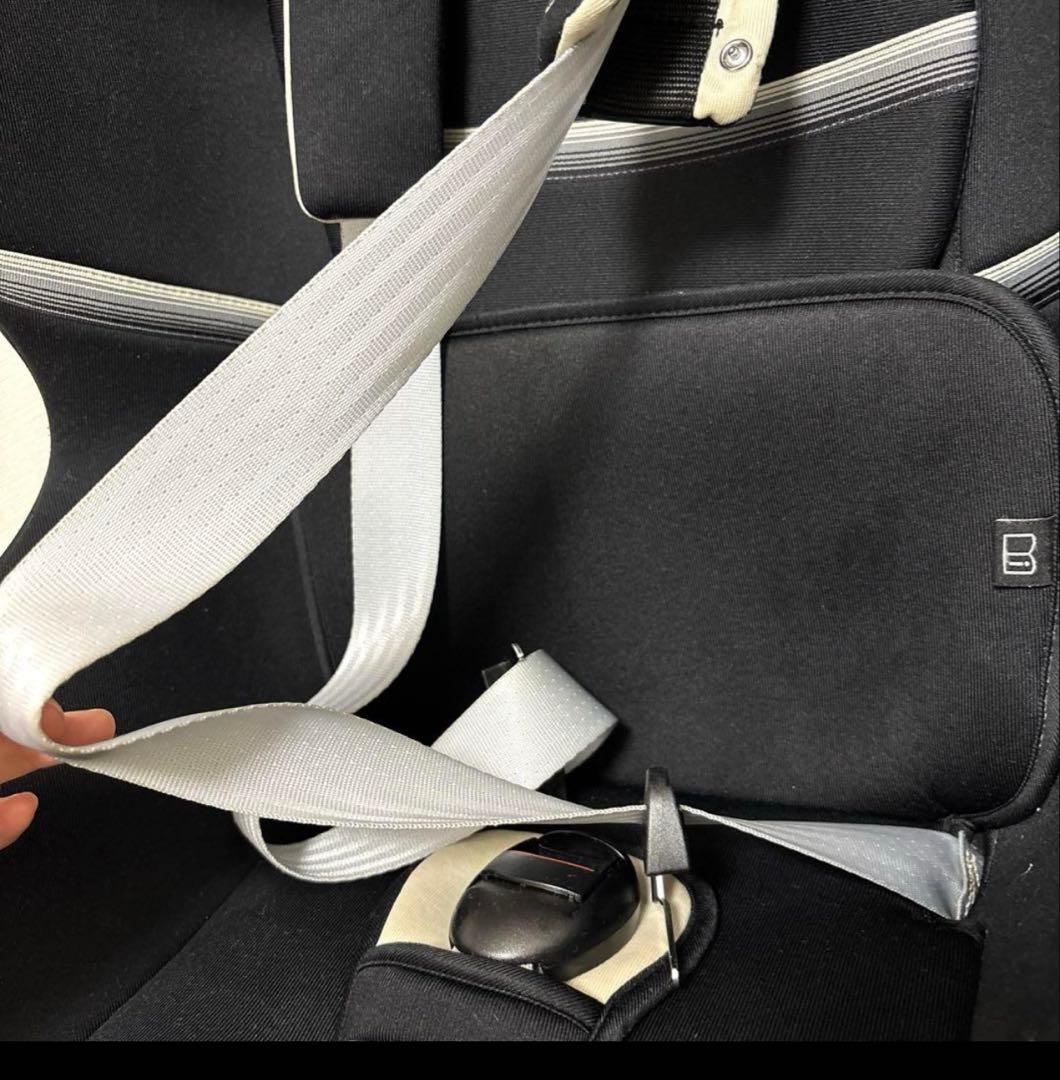 チャイルドシート　シローナ SX2 i-Size インレイ付