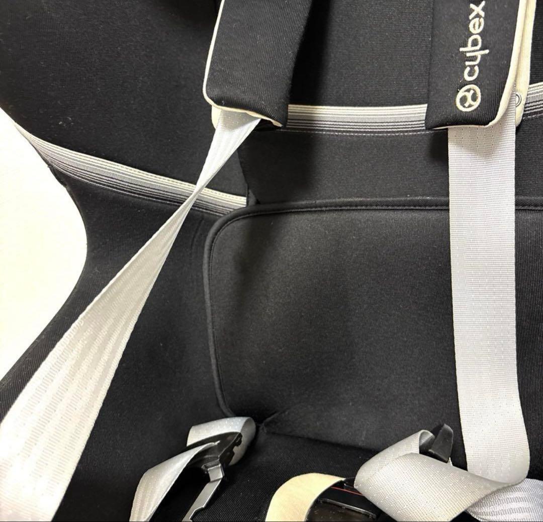 チャイルドシート　シローナ SX2 i-Size インレイ付