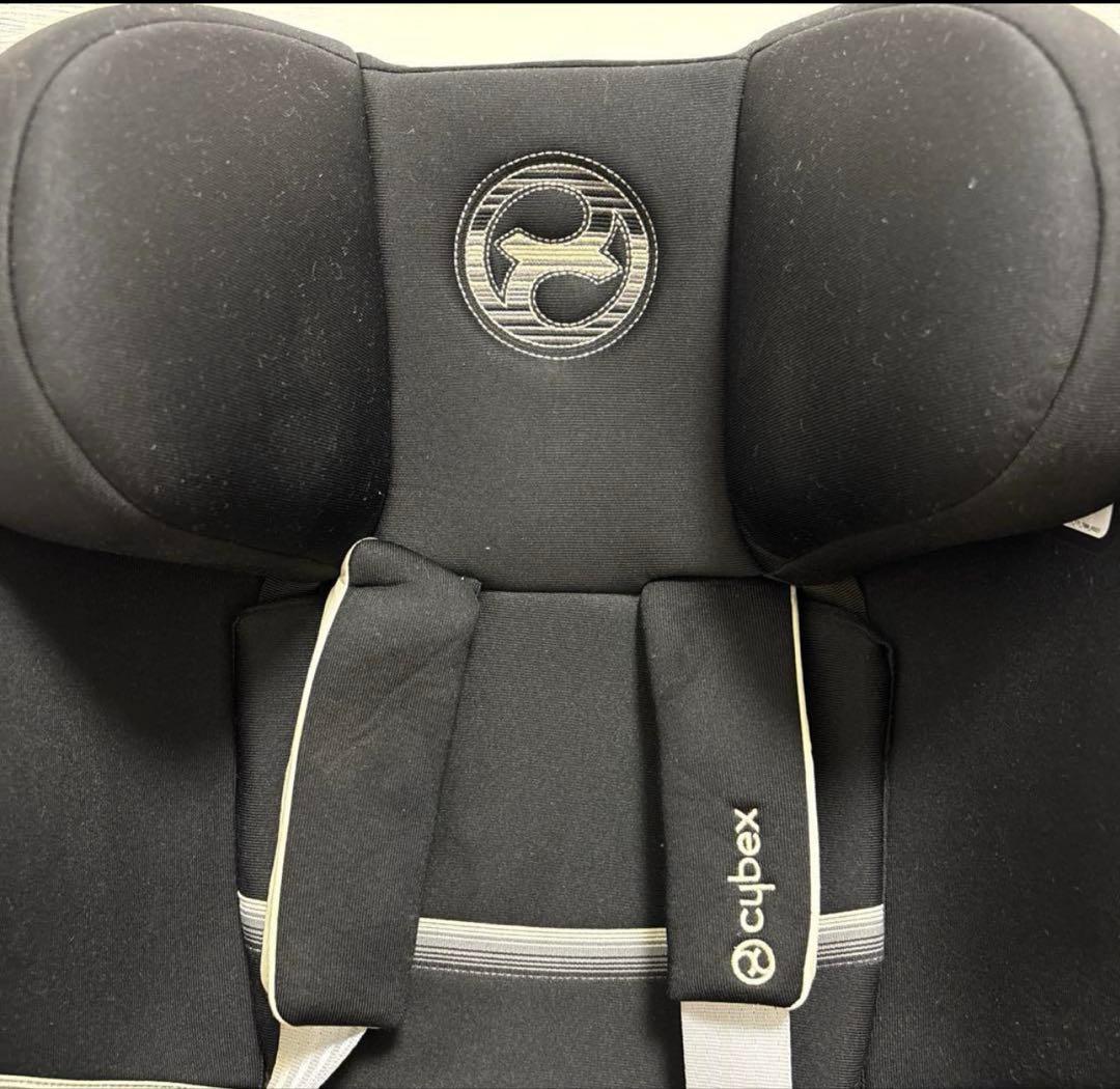 チャイルドシート　シローナ SX2 i-Size インレイ付