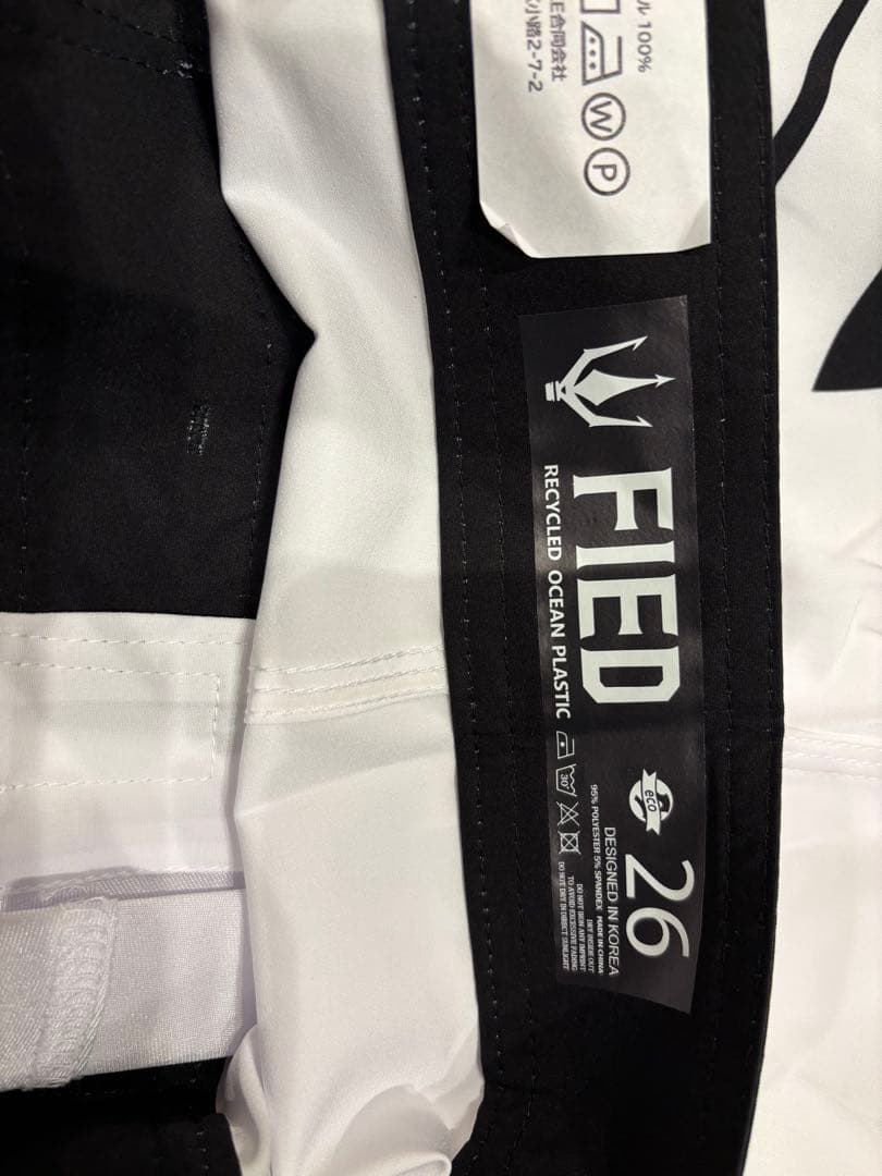 FIED ファイド サーフパンツ 水着 サイズSホワイト ストライプ フィジーク