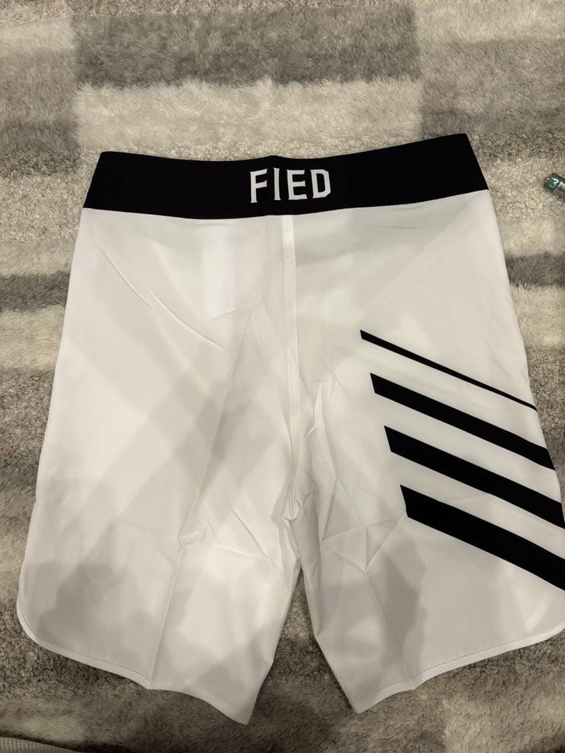 FIED ファイド サーフパンツ 水着 サイズSホワイト ストライプ フィジーク