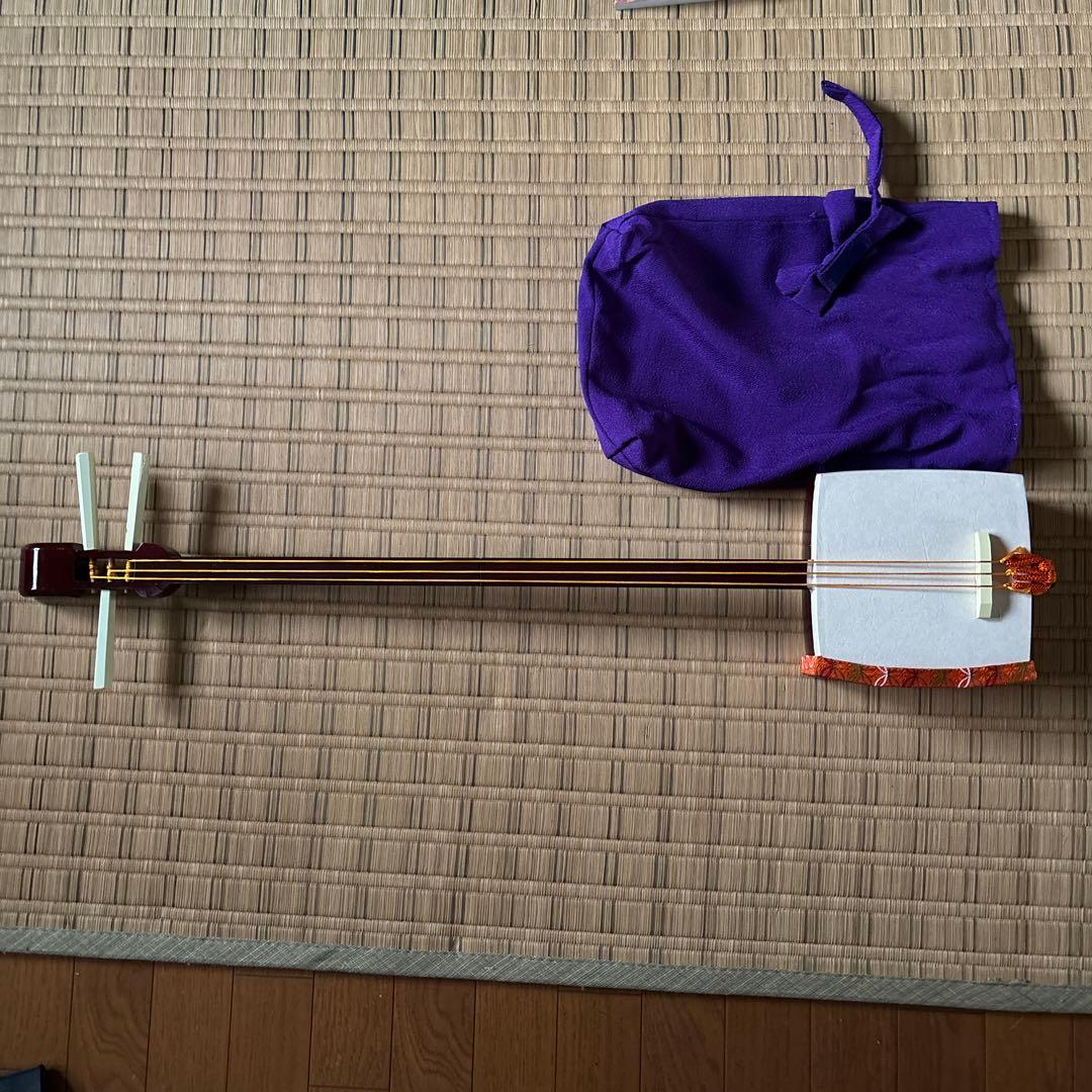 日本舞踊小道具三味線本体 木製 3弦 紫色収納袋付き