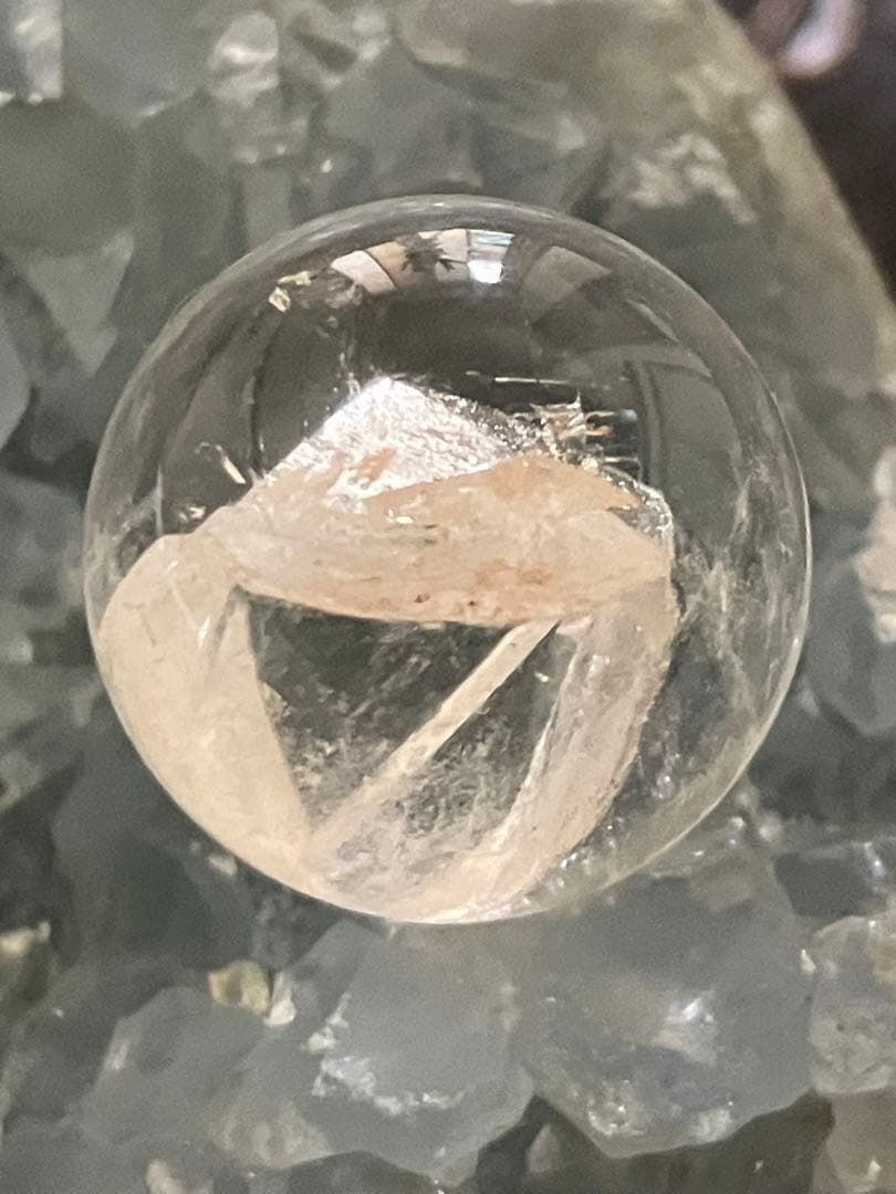 高品質　クォーツインクォーツ　貫入り水晶スフィア　17.4mm