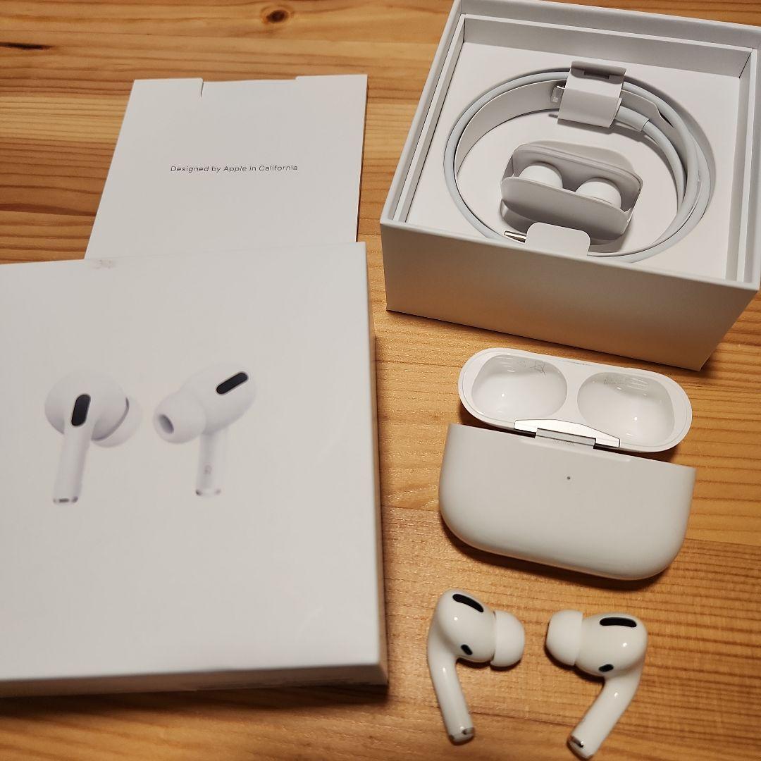 AirPods Pro 第一世代 ワイヤレス充電ケース付き(中古品) 【中古