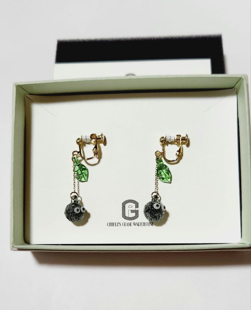 ジブリパーク HARIO ネックレス クロスケ まっくろくろすけ トトロ