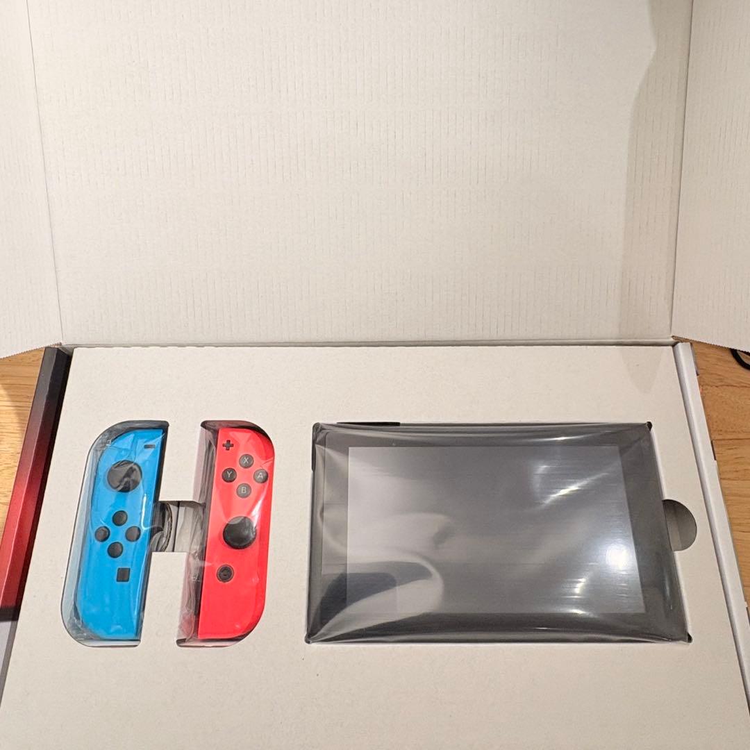 【豪華セット】Nintendo Switch本体＋追加ジョイコン2本＋収納ケース