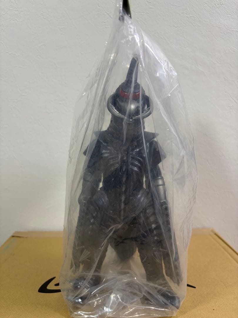 メルカリ市限定価格】世紀の大怪獣シリーズ ガイガン フィギュア王誌上限定